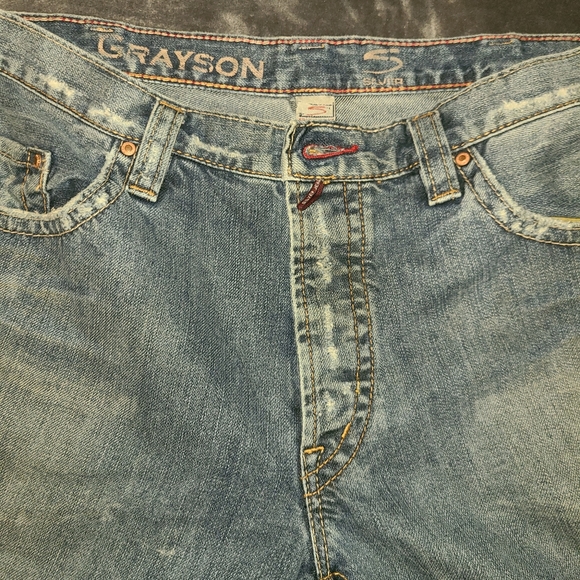 SILVER JEANS SLIGHTLY DISTRESSED - Picture 3 of 5